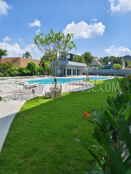 RAW23116: 2-Bedroom Duplex with Private Pool in Rawai, Phuket. Photo #41