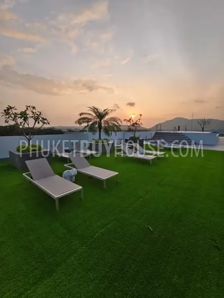 RAW23116: 2-Bedroom Duplex with Private Pool in Rawai, Phuket. Photo #42