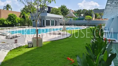 RAW23116: 2-Bedroom Duplex with Private Pool in Rawai, Phuket. Photo #51