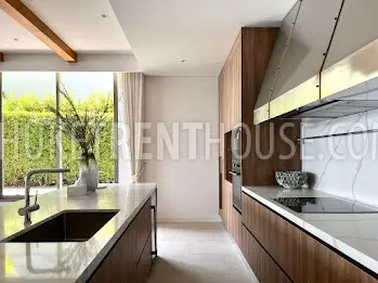 PAN23120: Absolute beachfront luxury pool villa on Panva for rent Phuket. Photo #8
