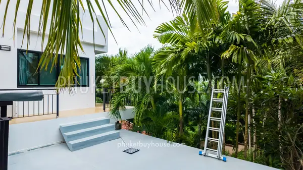 RAW23131: 3-Bedroom Sea View Villa with Infinity Pool in Rawai, Phuket. Photo #50
