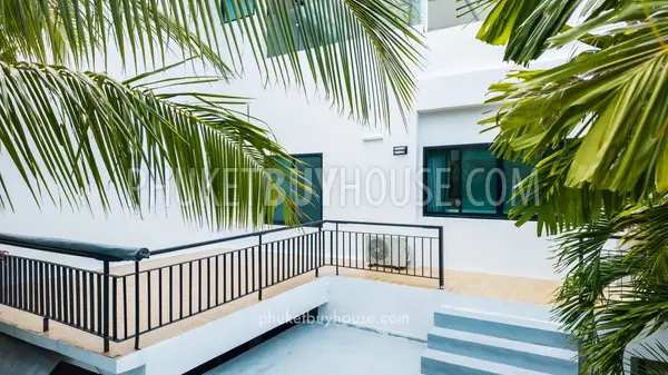 RAW23131: 3-Bedroom Sea View Villa with Infinity Pool in Rawai, Phuket. Photo #47