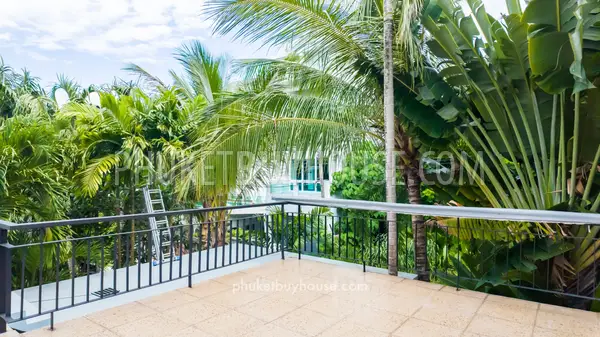 RAW23131: 3-Bedroom Sea View Villa with Infinity Pool in Rawai, Phuket. Photo #24