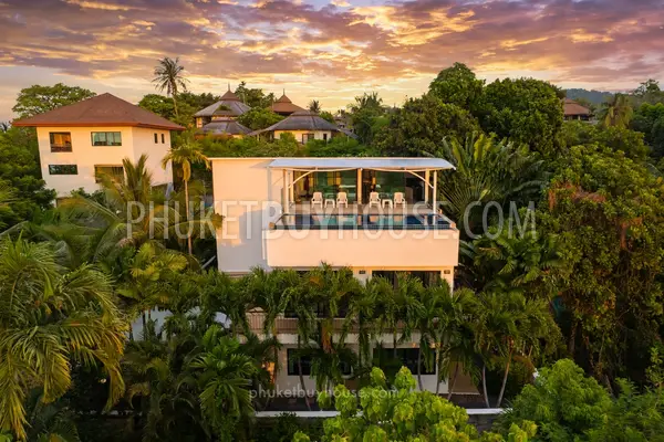 RAW23131: 3-Bedroom Sea View Villa with Infinity Pool in Rawai, Phuket. Photo #1