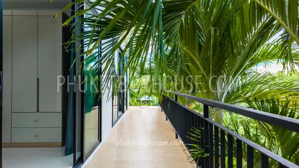 RAW23131: 3-Bedroom Sea View Villa with Infinity Pool in Rawai, Phuket. Photo #25