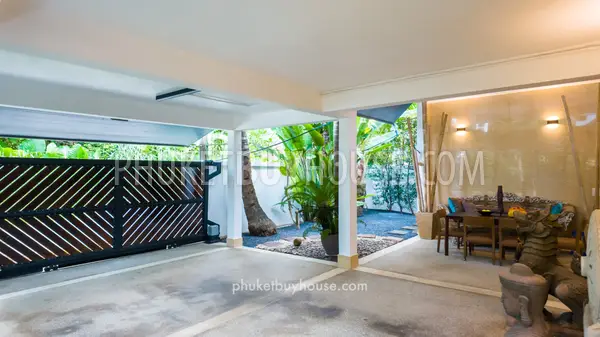 RAW23131: 3-Bedroom Sea View Villa with Infinity Pool in Rawai, Phuket. Photo #54