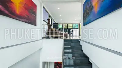 RAW23131: 3-Bedroom Sea View Villa with Infinity Pool in Rawai, Phuket. Photo #11