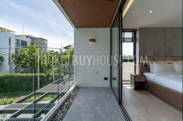 BAN23132: 2-Bedroom Beach-Ready Apartment in Bang Tao, Phuket. Photo #9