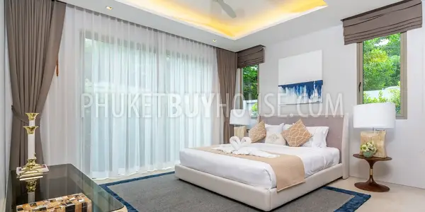 BAN23133: 6-Bedroom Private Pool Villa in Bang Tao, Phuket. Photo #14