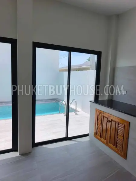 NAI23134: 3 Detached 2-Bedroom Pool Villas on One Plot, Nai Harn. Photo #10
