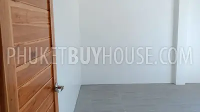 NAI23134: 3 Detached 2-Bedroom Pool Villas on One Plot, Nai Harn. 照片 #17