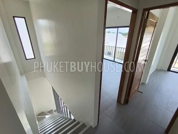 NAI23134: 3 Detached 2-Bedroom Pool Villas on One Plot, Nai Harn. Photo #23