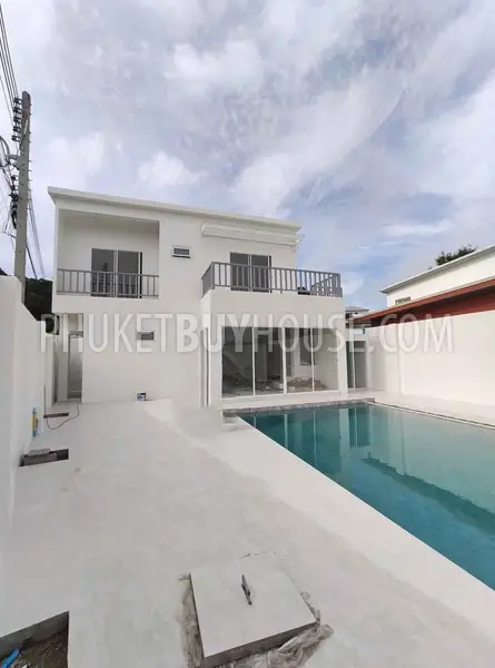 NAI23135: 2-Bedroom Villa with Large Private Pool in Nai Harn, Phuket. Photo #1