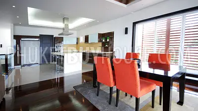 PAT875: Patong Luxury 4 bed Villa (Sea-View). Photo #6