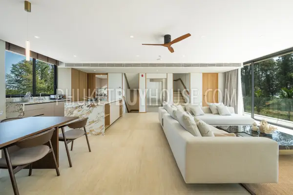 LAG7220: 3+1 Bedroom Beachfront Villa in Bang Tao. Photo #27