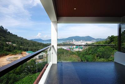 PAT875: Patong Luxury 4 bed Villa (Sea-View). Photo #10