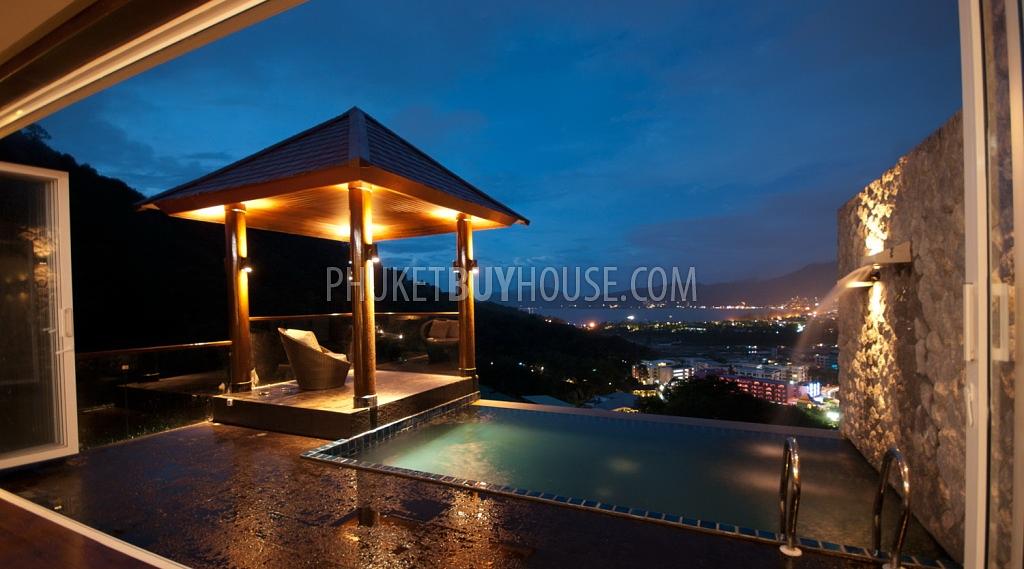 PAT875: Patong Luxury 4 bed Villa (Sea-View). Photo #14