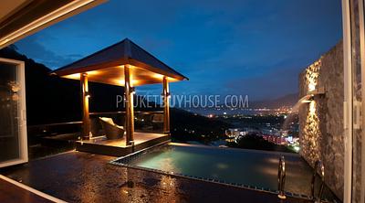 PAT875: Patong Luxury 4 bed Villa (Sea-View). Фото #14
