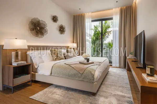CHE22057: Daintily Designed 4 Bedroom Villa for Sale Near Bang Tao Beach. Photo #10
