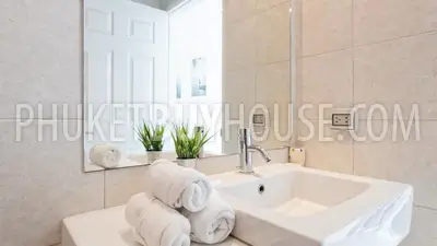 KAT23093: 1-Bedroom Ocean & Mountain View Apartment in Kata, Phuket. Fotoğraf #8