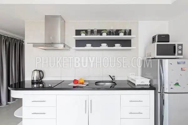 KAT23093: 1-Bedroom Ocean & Mountain View Apartment in Kata, Phuket. Photo #20