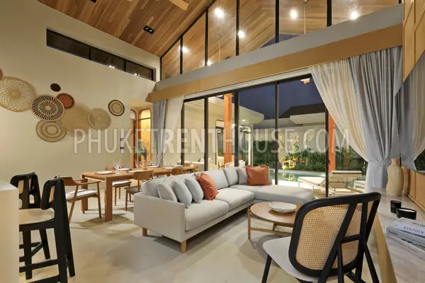 THA23097: Роскошная вилла с тремя спальнями в новом комплексе в аренду на Банг Тао, Пхукет. Фото #16