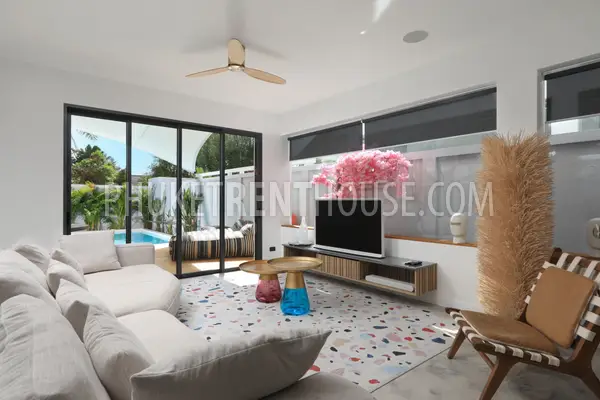 RAW23102: 4-bedroom villa for rent on a quiet hill in Rawai, Phuket. Photo #37