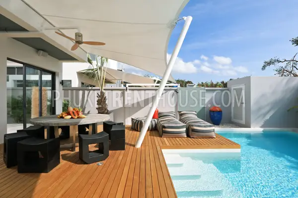 RAW23102: 4-bedroom villa for rent on a quiet hill in Rawai, Phuket. Photo #7