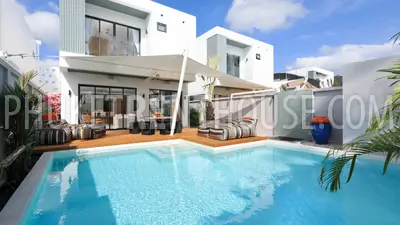 RAW23102: 4-bedroom villa for rent on a quiet hill in Rawai, Phuket