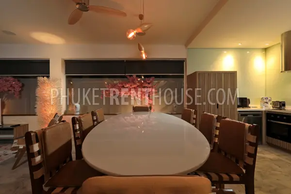 RAW23102: 4-bedroom villa for rent on a quiet hill in Rawai, Phuket. Photo #16