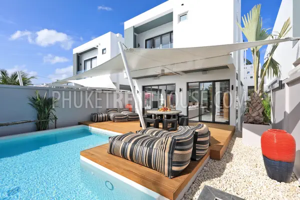 RAW23102: 4-bedroom villa for rent on a quiet hill in Rawai, Phuket. Photo #40