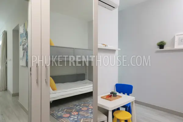 RAW23103: 4-bedroom villa for rent between Rawai and Nai Harn, Phuket. Photo #8