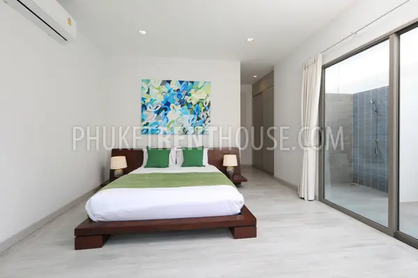 RAW23103: 4-bedroom villa for rent between Rawai and Nai Harn, Phuket. Photo #11