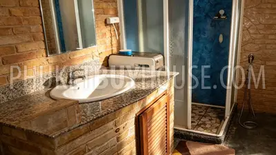 RAW6378: Two Bedroom Apartment in Rawai. Photo #5