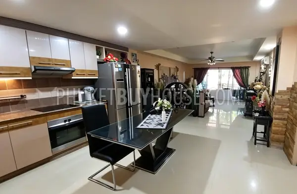 RAW6378: Two Bedroom Apartment in Rawai. Photo #19