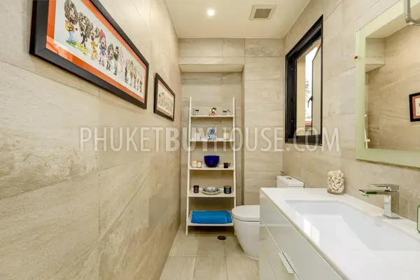 LAG23151: Luxury 3-Bedroom Villa Near Laguna Beach, Phuket. Photo #8