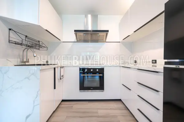 NAY6214: Unique opportunity, 2 Bedroom Apartment in the famous complex in Nai Yang beach area. Photo #15