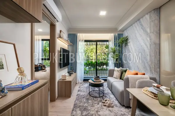 SUR22828: Pet-Friendly One-Bedroom Condo Near Two Beaches with Resort Facilities. Photo #8