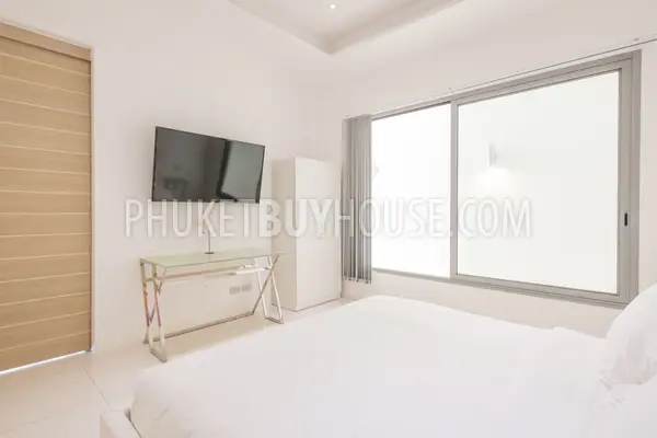 KAT4197: An exclusive luxury 3 bedroom unit with sea view in Phuket. Photo #16