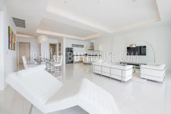 KAT4197: An exclusive luxury 3 bedroom unit with sea view in Phuket. Photo #5