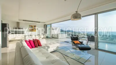 KAT23158: 2-Bedroom Sea View Freehold Residence in Kata For ReSale. Fotoğraf #4