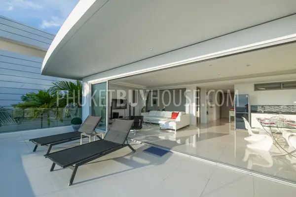 KAT23158: 2-Bedroom Sea View Freehold Residence in Kata For ReSale. Photo #14