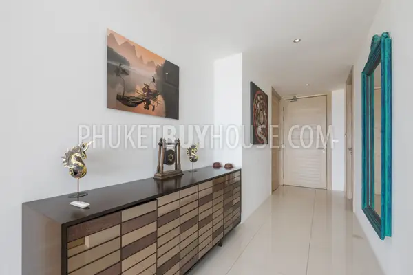 KAT23159: 2-Bedroom Sea View Freehold Residence in Kata For ReSale. Photo #7