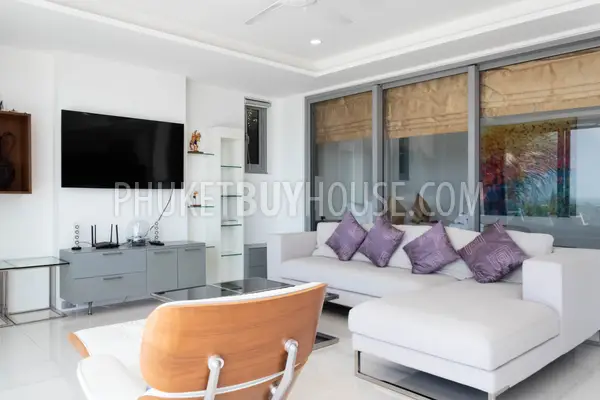 KAT23159: 2-Bedroom Sea View Freehold Residence in Kata For ReSale. Photo #12