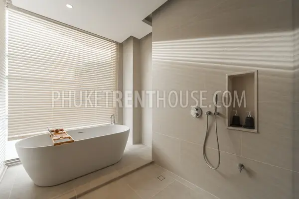 RAW23160: 4-Bedroom Private Pool Villa For Rent in Saiyuan, Rawai, Phuket. Photo #22