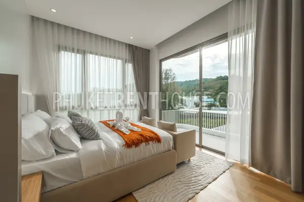 RAW23160: 4-Bedroom Private Pool Villa For Rent in Saiyuan, Rawai, Phuket. Photo #28