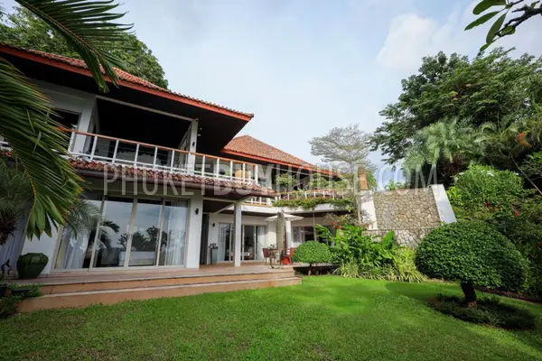 KAT23162: 6-Bedroom Sea View Villa in Kata, Phuket. Photo #35
