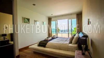 PAN23163: 3-Bedroom Beachfront Duplex with Sea Views in Panwa, Phuket. Photo #18