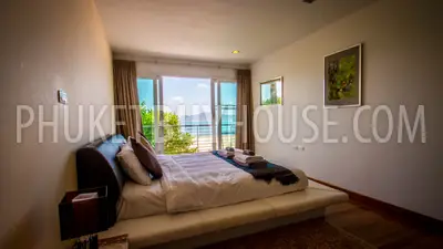 PAN23163: 3-Bedroom Beachfront Duplex with Sea Views in Panwa, Phuket. Photo #14