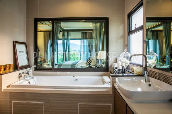 KTH23165: 4-Bedroom Smart Home in Kathu, Phuket. Photo #42